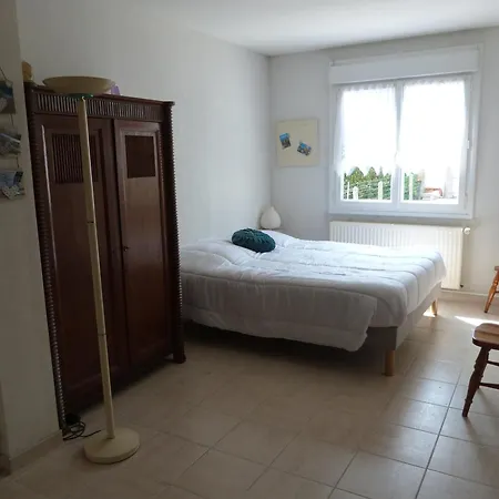 Maison Ile De Noirmoutier Pour 6 Pers, Proche Et Jardin Clos - Fr-1-823-42 *